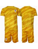 Otroške Nogometnih dresov Hrvaška Vratar Domači EP 2024 Kratki rokavi (+ hlače)